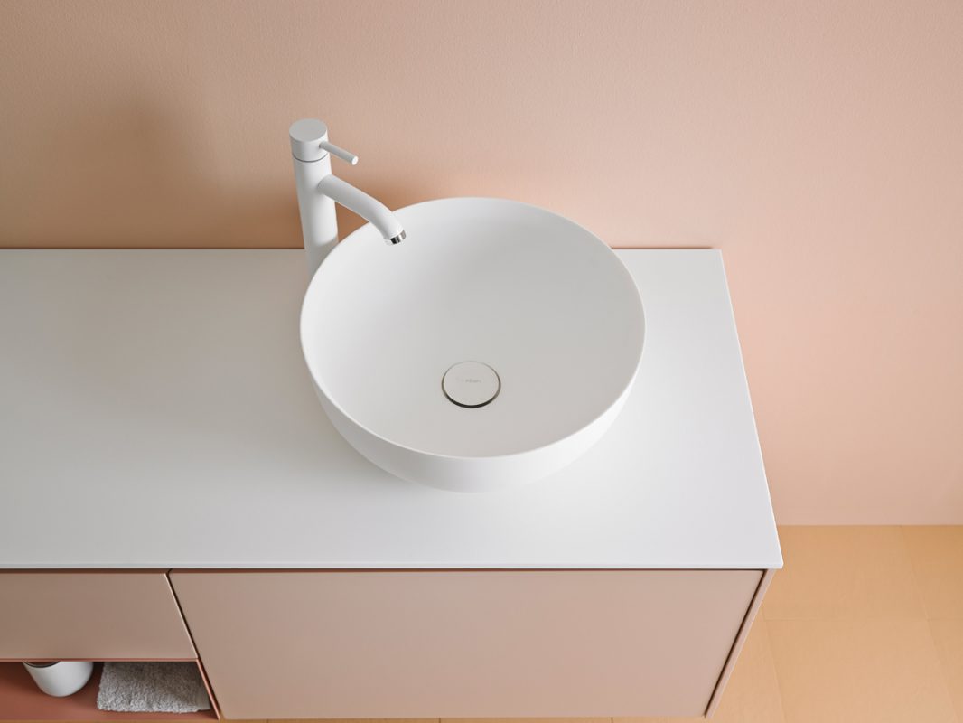 cerclo corian top or under mounted washbasin